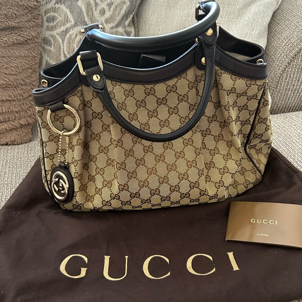 Gucci Beige Brown GG Canvas Shoulder Bag with Black Trim